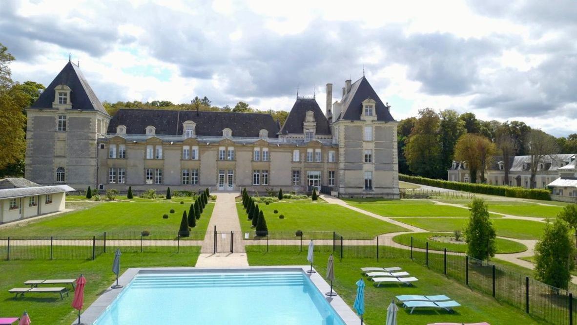 Chateau De Jalesnes Vernantes Luaran gambar