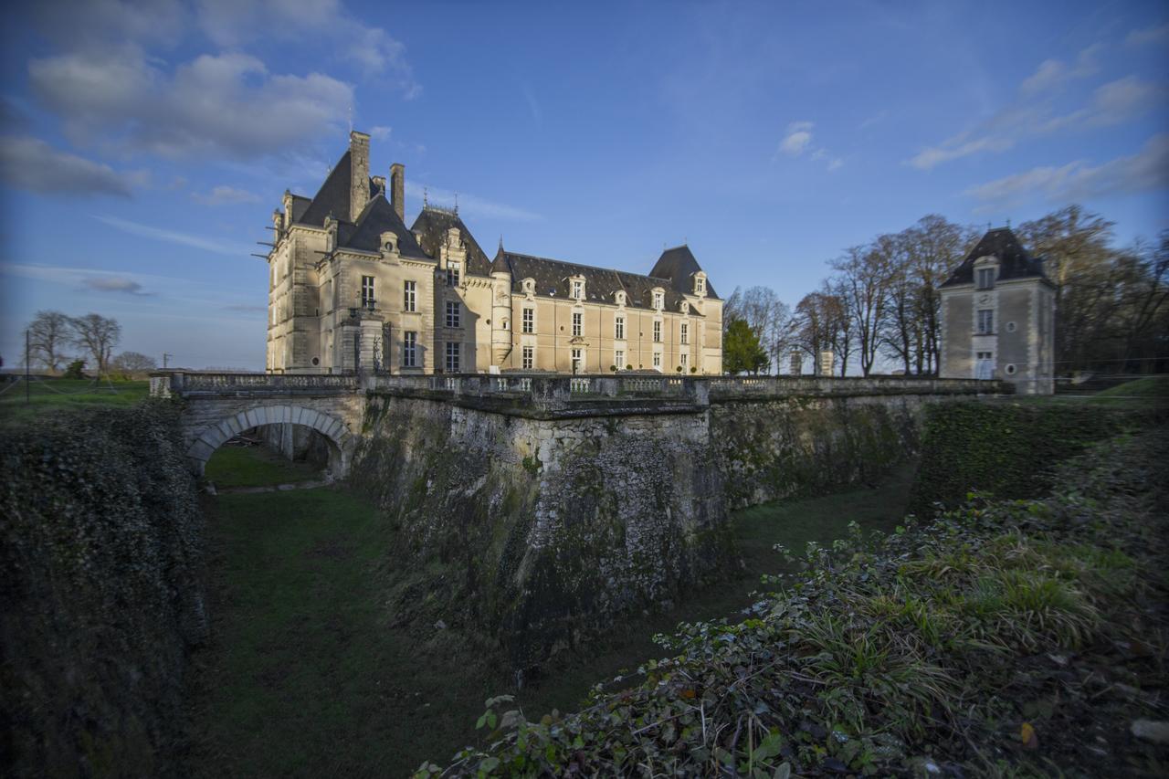 Chateau De Jalesnes Vernantes Luaran gambar